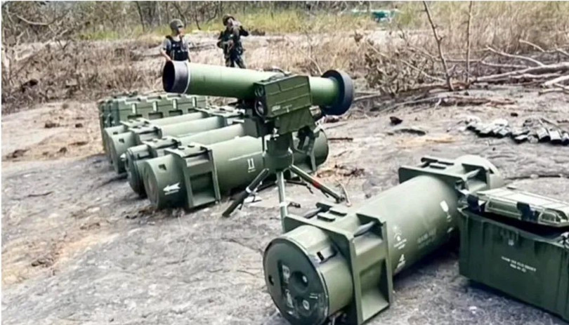 Bệ phóng, thiết bị điều kiển và đạn trong tổ hợp GAM-102LR phía Thái Lan nói họ thu được từ quân đội Campuchia. Ảnh: QQnews.