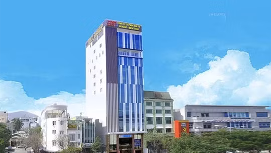 Trụ sở Công ty CP Đầu tư Đà Nẵng - Miền Trung (DMT) trên đường 2/9, TP Đà Nẵng. Ảnh vietnamfinance.vn.