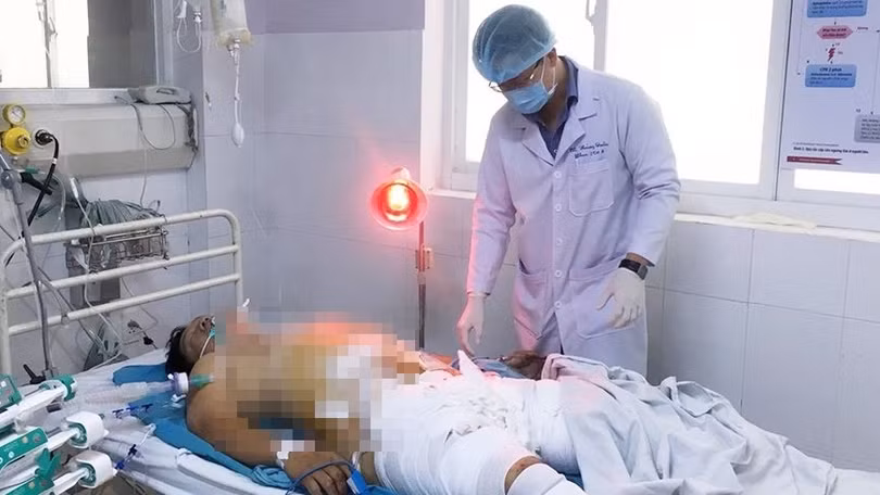 Cứu sống bệnh nhân bị tai nạn giao thông nguy kịch tính mạng nhờ báo động đỏ. Ảnh: BVCC