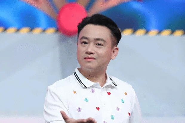 Hiện giờ Hữu Tín đang là tâm điểm chú ý của dư luận