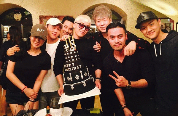 Cả 2 thường xuyên đi chơi cùng nhau