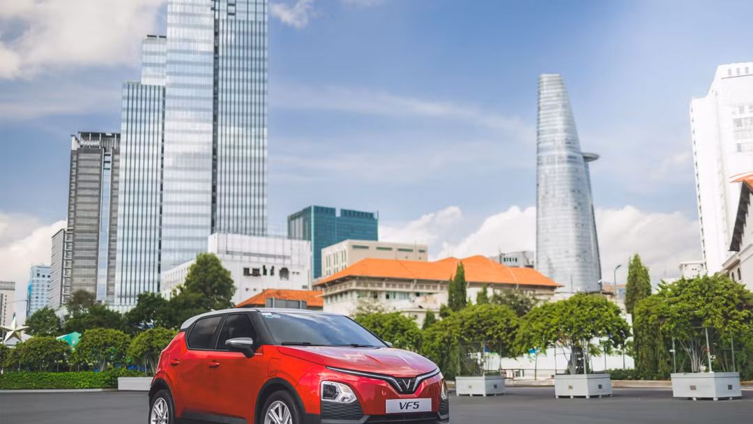 Vì sao hàng chục nghìn người dùng Việt thi nhau “chốt đơn” VinFast VF 5?