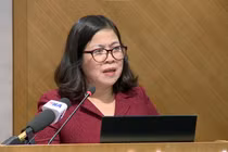 Bà Trần Thị Thu Hiền, Phó Giám đốc Trung tâm Internet Việt Nam (VNNIC)