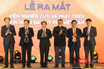 Ứng dụng AI và Blockchain để minh bạch hóa thị trường kim cương, đá quý