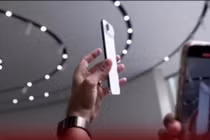 Đặt cược vào phân khúc cao cấp, Apple lập kỷ lục về doanh số iPhone