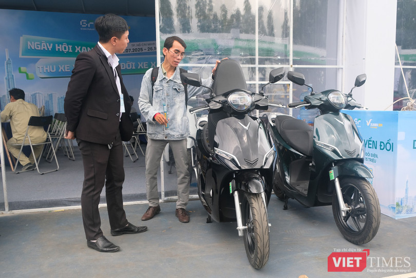 vt-vinfast-ep-honda-tang-toc-cuoc-dua-xe-may-dien-tai-viet-nam-anh-1.jpg