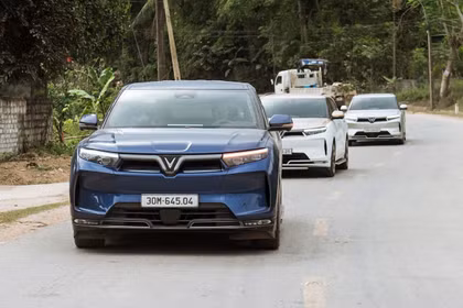 Theo anh Phúc, xe điện mang lại trải nghiệm vận hành êm ái hơn, ít rung và dễ chịu hơn trên những chặng đường dài. Ảnh: NVCC.