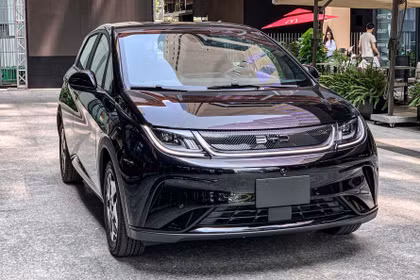 BYD Dolphin 2026 nhận đặt cọc, giá bán rẻ bất ngờ