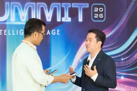 TS Triệu Hải Long, Chuyên gia cao cấp về AI của Đại học Cambridge (Vương quốc Anh) trả lời phỏng vấn của VietTimes. Ảnh XM.