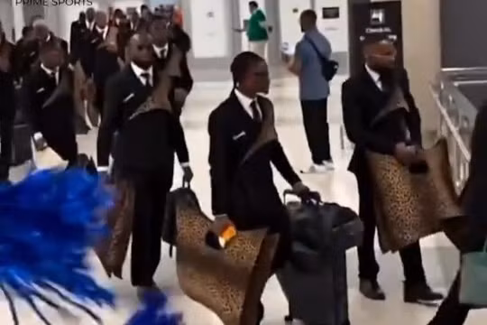 Congo gây chú ý với trang phục độc lạ, sang chảnh tại World Cup 2026