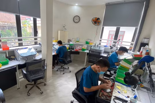 Phát hiện hàng loạt cơ sở sản xuất, kinh doanh thiết bị y tế loại B vi phạm
