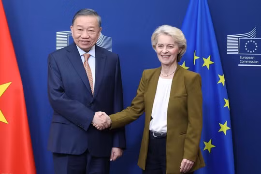 Tổng Bí thư, Chủ tịch nước Tô Lâm gặp Chủ tịch Ủy ban châu Âu Ursula von der Leyen. (Ảnh: Thống Nhất/TTXVN)