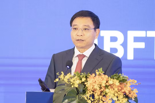 Phó Thủ tướng Nguyễn Văn Thắng phát biểu tại phiên khai mạc Tuần lễ Kinh tế, Tài chính và Công nghệ Đà Nẵng năm 2026 diễn ra sáng 7/7. Ảnh: XM.