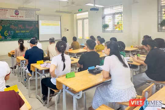 Từ 15/11, Ban đại diện cha mẹ học sinh không được thu, quản lý tiền hỗ trợ