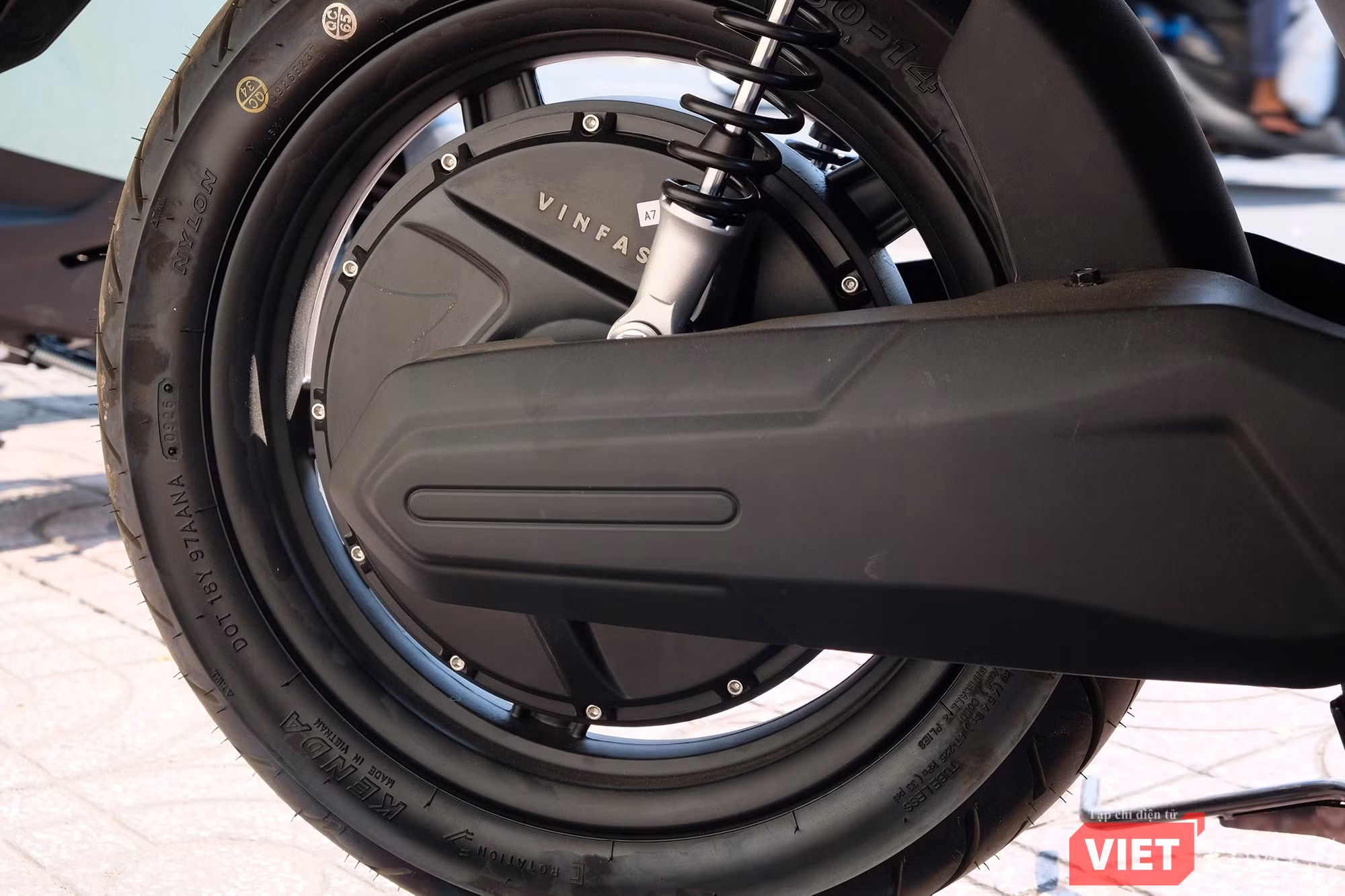 vt-vinfast-viper-25.jpg