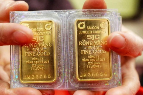 Giá vàng hôm nay tiếp đà giảm. 