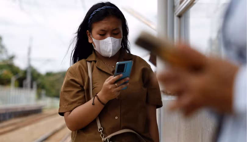 Roblox, X, Facebook, Instagram, YouTube và TikTok sẽ bị chính phủ quản lý chặt chẽ. Ảnh: Reuters.