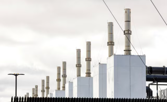 Hệ thống lưới điện Mỹ đang quá tải. Ảnh: Reuters.