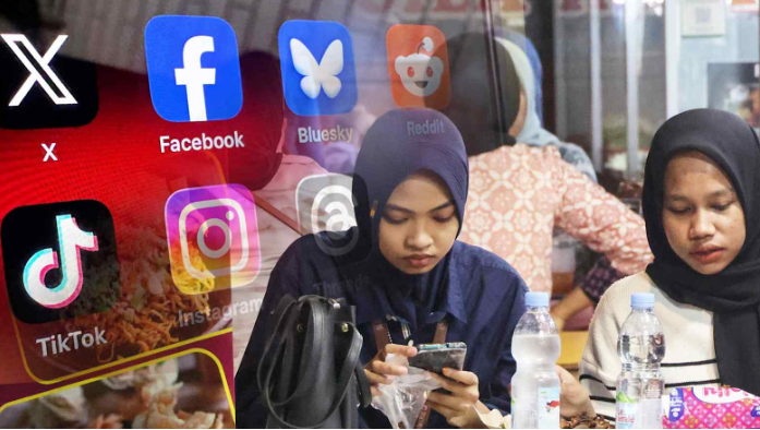 Indonesia đã tuyên bố cấm sử dụng mạng xã hội đối với người dùng trẻ tuổi. Ảnh: Nikkei Asia.