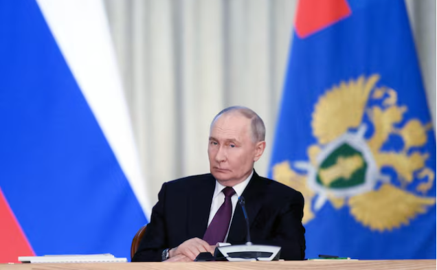 Tổng thống Nga Vladimir Putin tham dự cuộc họp của hội đồng Văn phòng Tổng công tố tại Moscow, Nga. Ảnh: Reuters.