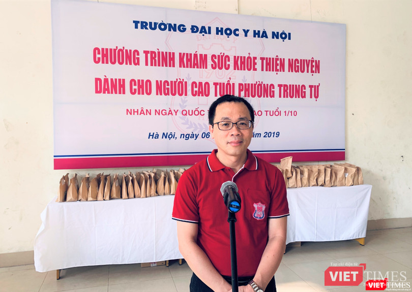 GS.TS. Tạ Thành Văn – Hiệu trưởng Trường Đại học Y Hà Nội - cho biết nhà trường luôn quan tâm đến công tác thiện nguyện dành cho người cao tuổi