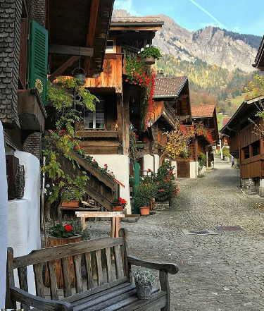 Nguồn: Bright Side