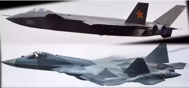 J-20 của Trung Quốc giống F-22 của Mỹ đến kinh ngạc