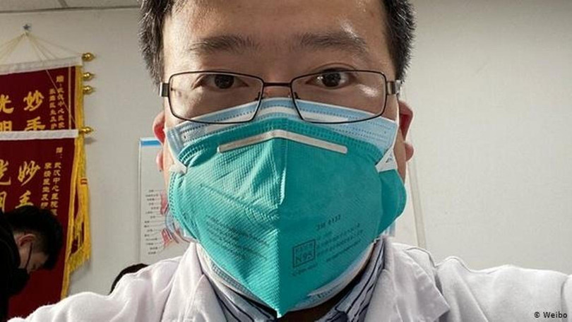 Bác sỹ Lý Văn Lượng, người đang được cộng đồng mạng và dân chúng Trung Quốc tôn vinh (Ảnh: Guancha)