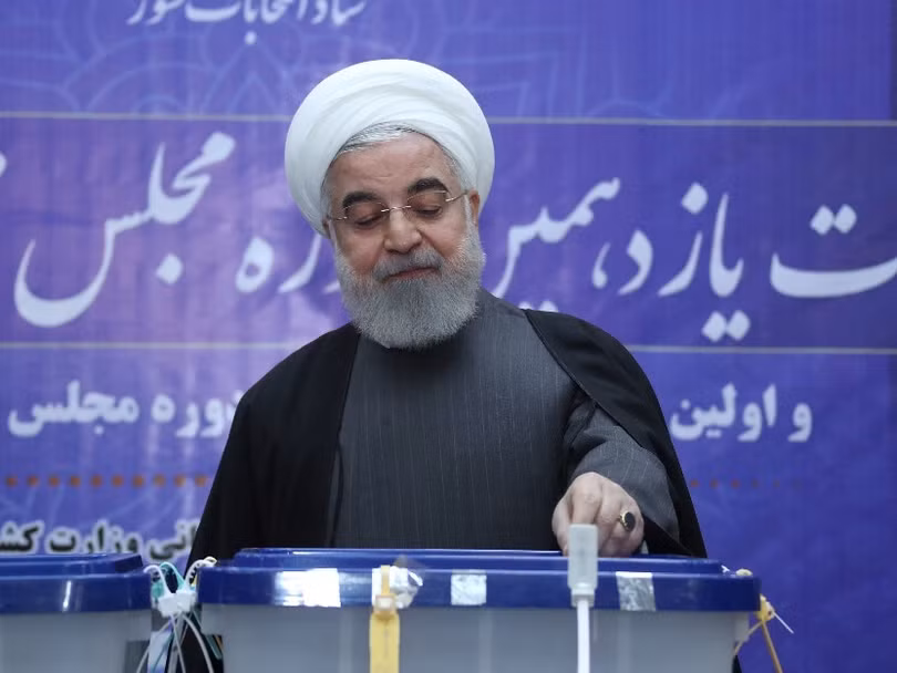 Tổng thống Iran Rouhani kêu gọi quốc tế viện trợ giúp Iran chống dịch (Ảnh: Reuters) Tổng thống Iran Rouhani kêu gọi quốc tế viện trợ giúp Iran chống dịch (Ảnh: Reuters)