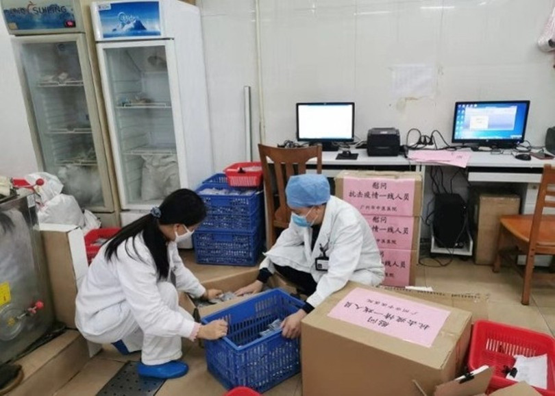 Quảng Đông được đánh giá là nơi điều trị có hiệu quả nCoV, tỷ lệ tử vong chỉ 0,88%. Tỉnh đã bào chế bài thuốc đông y sử dụng trong các bệnh viện (Ảnh: Đa Chiều)