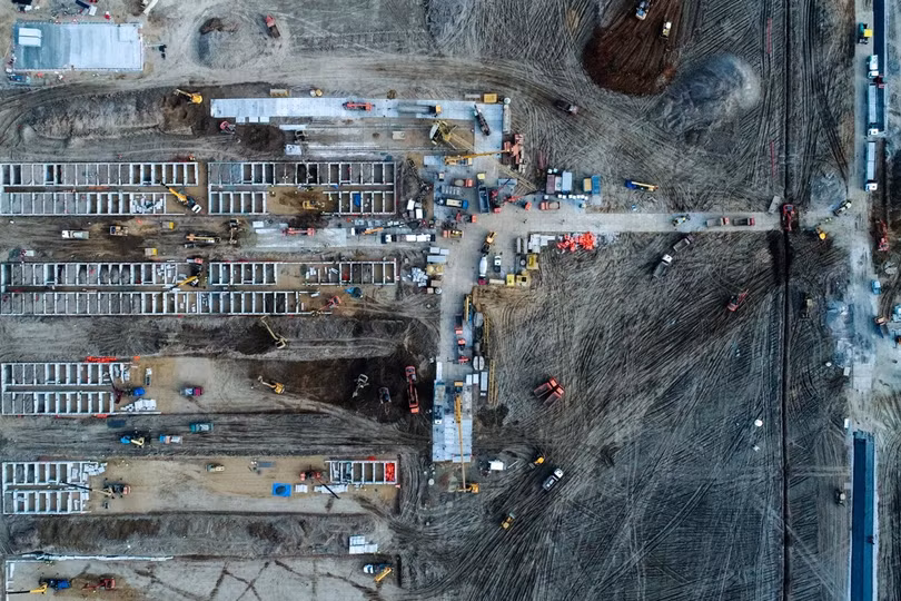 Bệnh viện dã chiến 500 giường đầu tiên đang được Nga xây dựng ở ngoại ô Moscow (Ảnh: Tân Hoa xã) Bệnh viện dã chiến 500 giường đầu tiên đang được Nga xây dựng ở ngoại ô Moscow (Ảnh: Tân Hoa xã)