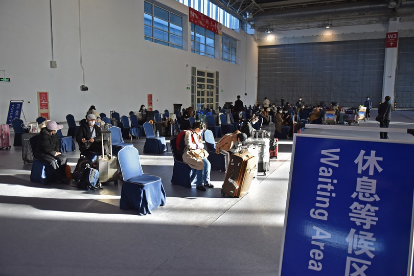 Ngày 21/3, Trung Quốc đã có thêm 45 ca bệnh ngoại nhập (Ảnh: Tân Hoa xã).