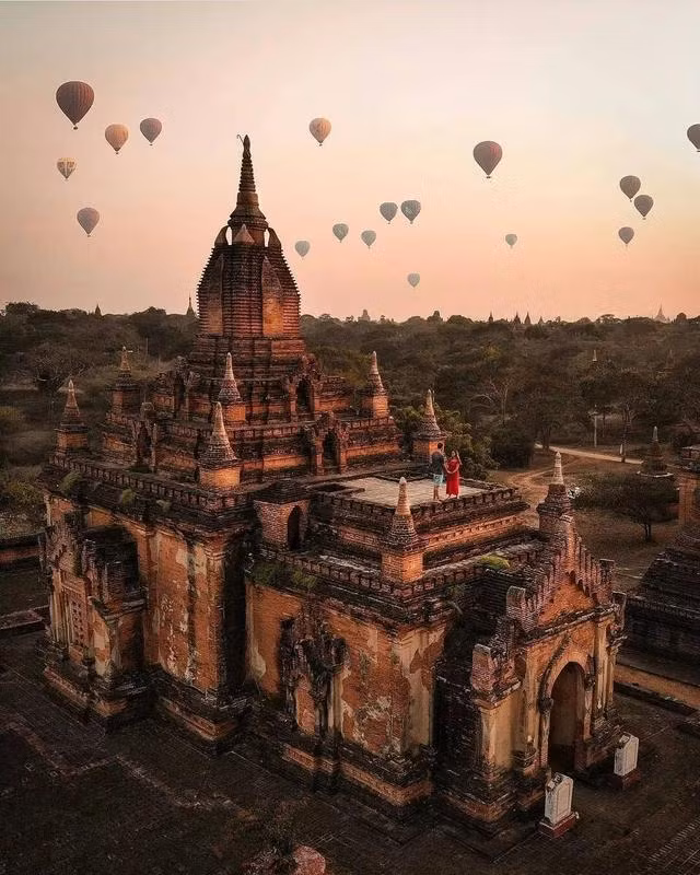 Đất nước Myanmar sùng đạo Phật đã bị dịch bệnh COVID-19 tấn công (Ảnh: Creader).