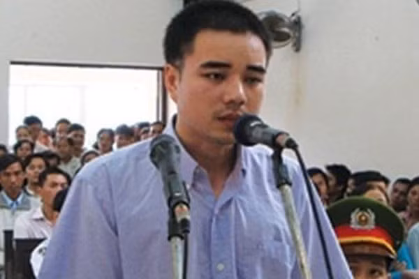 Tử tù Hồ Duy Hải trong một phiên tòa trước đây (Ảnh: baophapluat.vn) Tử tù Hồ Duy Hải trong một phiên tòa trước đây (Ảnh: Internet)