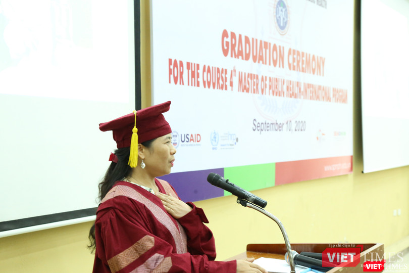 GS.TS. Lê Thị Hương – Viện trưởng Viên ĐT YHDP & YTCC, Chủ tịch SEAOHUN GS.TS. Lê Thị Hương – Viện trưởng Viên ĐT YHDP & YTCC, Chủ tịch SEAOHUN