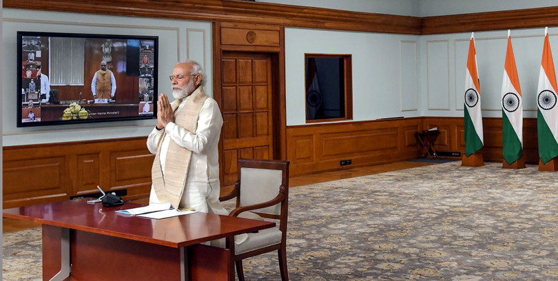 Thủ tướng Ấn Độ Modi cầu nguyện cho những binh sĩ thiệt mạng trong vụ xung đột tối 15/6 (Ảnh: AFP). Thủ tướng Ấn Độ Modi cầu nguyện cho những binh sĩ thiệt mạng trong vụ xung đột tối 15/6 (Ảnh: AFP).