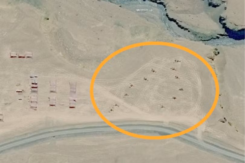 Một trận địa pháo binh của PLA ở gần khu vực xảy ra đụng độ (Ảnh: Weibo)