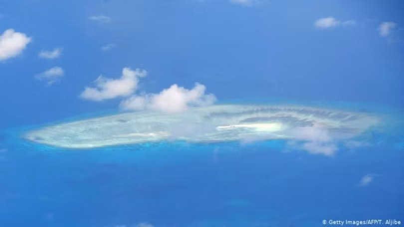 Điểm nóng trong tranh chấp trên Biển Đông giữa Philippines với Trung Quốc là chủ quyền đối với bãi cạn Scarborough mà Trung Quốc gọi là "Hoàng Nham" (Ảnh: Getty).