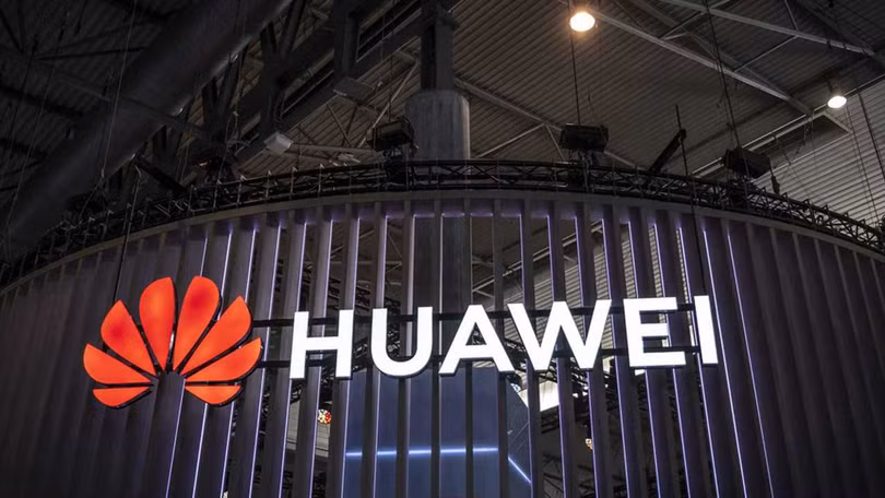 Hoạt động sản xuất và kinh doanh của Huawei sẽ bị ảnh hưởng lớn bởi lệnh cấm của Mỹ có hiệu lực từ 15/9 (Ảnh: Reuters).