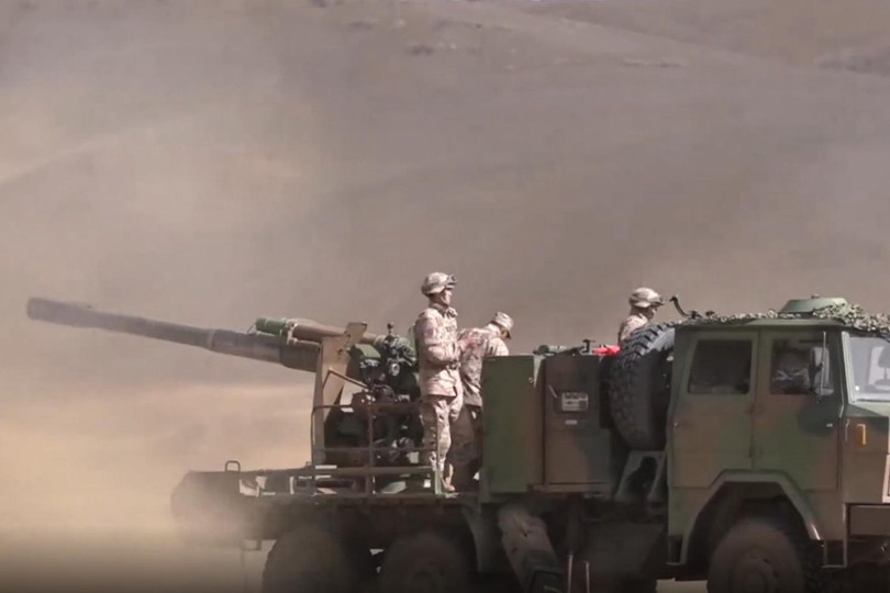 Pháo binh PLA diễn tập thực binh ở Tây Tạng gần khu vực tranh chấp (Ảnh: CCTV). Pháo binh PLA diễn tập thực binh ở Tây Tạng gần khu vực tranh chấp (Ảnh: CCTV).