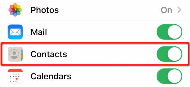 Ở mục Contact, hãy đảm bảo nút gạt đang được bật sang màu xanh và đang đồng bộ hóa với iCloud. Ở mục Contact, hãy đảm bảo nút gạt đang được bật sang màu xanh và đang đồng bộ hóa với iCloud.