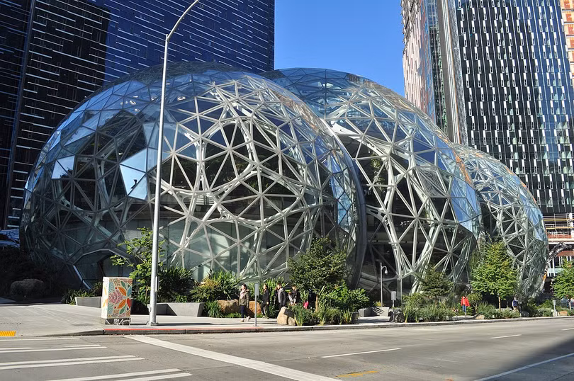 Trụ sở của tập đoàn Amazon, đế chế bán lẻ lớn nhất thế giới hiện nay tại Seattle. Ảnh: Getty