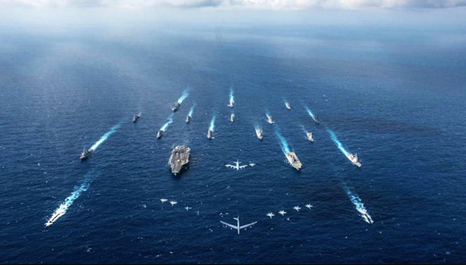 Căng thẳng Mỹ - Trung leo thang ở mức độ chưa từng có với điểm nóng Biển Đông. Mỹ đã tăng cường các hoạt động quân sự tại đây. (Ảnh: U.S. Navy) Căng thẳng Mỹ - Trung leo thang ở mức độ chưa từng có với điểm nóng Biển Đông. Mỹ đã tăng cường các hoạt động quân sự tại đây. (Ảnh: U.S. Navy)