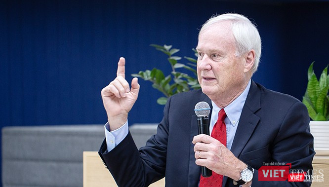  “Người gác cổng” thông tin thời nhà nhà đưa tin lên mạng xã hội ảnh 7