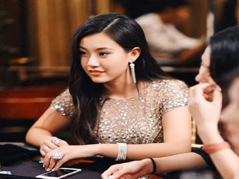 Sinh viên Triệu Tư Vũ