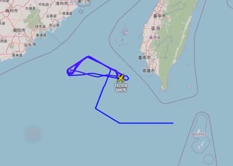 Sơ đồ hoạt động của máy bay trinh sát điện tử Mỹ (Ảnh: Aircraft Spots ). Sơ đồ hoạt động của máy bay trinh sát điện tử Mỹ (Ảnh: Aircraft Spots ).