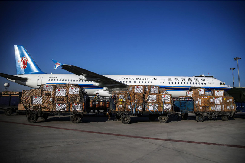 Báo Pháp Le Monde: Trung Quốc gửi 28 tỷ khẩu trang tới 130 quốc gia nhưng không cải thiện được hình ảnh của họ (Ảnh: Đa Chiều).