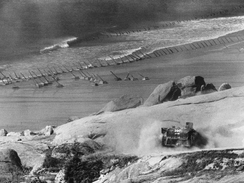 Hệ thống vật cản chống đổ bộ được phía Đài Loan xây dựng xung quanh đảo Kim Môn (Ảnh tư liệu). Hệ thống vật cản chống đổ bộ được phía Đài Loan xây dựng xung quanh đảo Kim Môn (Ảnh tư liệu).