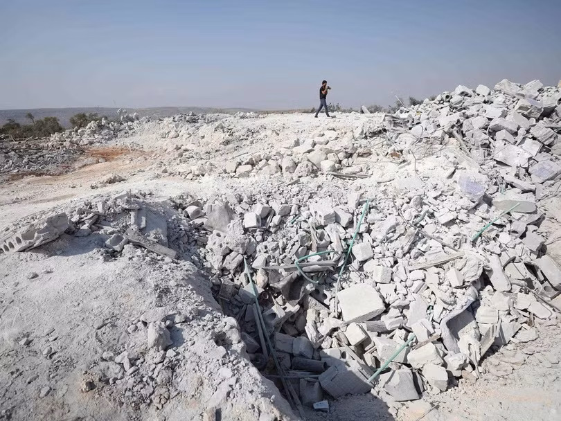 Vị trí đường hầm nơi Baghdadi và 3 người con tự sát chết. Vị trí đường hầm nơi Baghdadi và 3 người con tự sát chết.