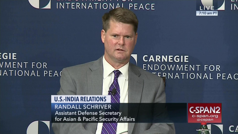 Trợ lý Bộ trưởng Quốc phòng Mỹ Randall Schriver:, các vũ khí và thiết bị mà Trung Quốc trưng ra phù hợp với dự đoán của Mỹ, nhưng Mỹ sẽ tiến hành phân tích